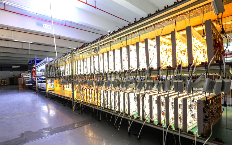 生產(chǎn)車(chē)間