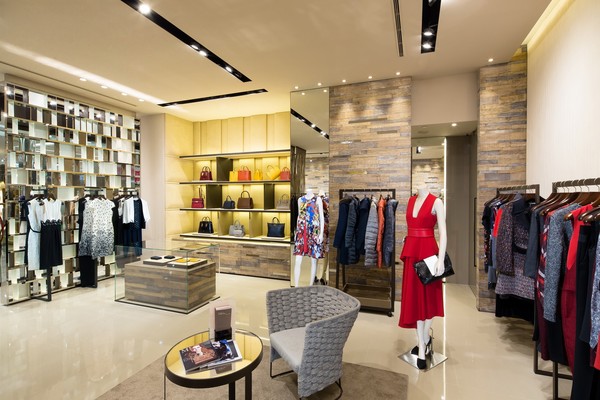 MAX MARA-藝明王商業(yè)照明案例