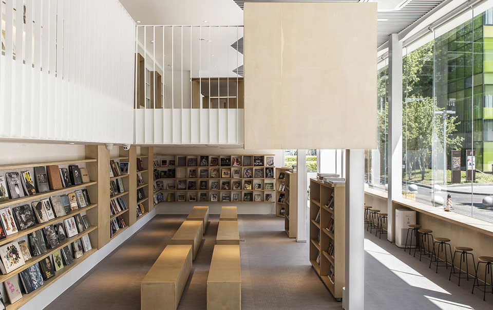 北京春風(fēng)習(xí)習(xí)讀書會(huì)和朝陽(yáng)城市書屋