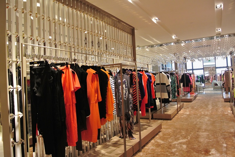 軌道射燈 應(yīng)用于sammy森美服裝店鋪照明案例